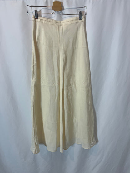 ZARA. Mini skirt with pocket detail. Size XS