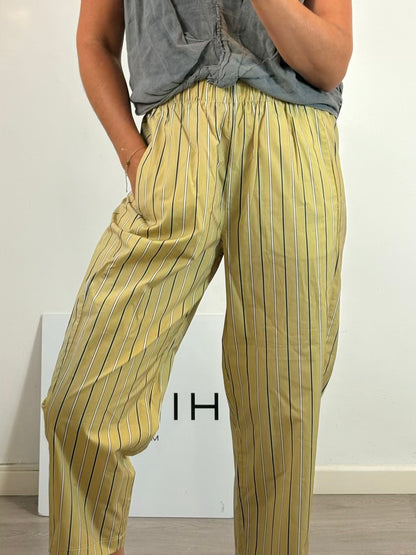 JOHANNA PARIS. Pantalón algodón pistacho rayas