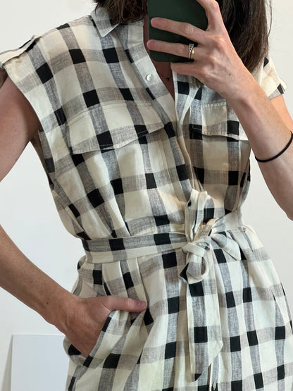 MASSIMO DUTTI. Linen shirt dress. T 34