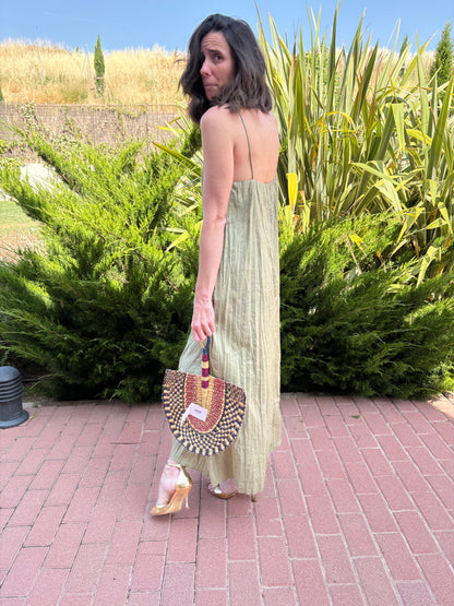 AQUITANIA. Pai pai rafia