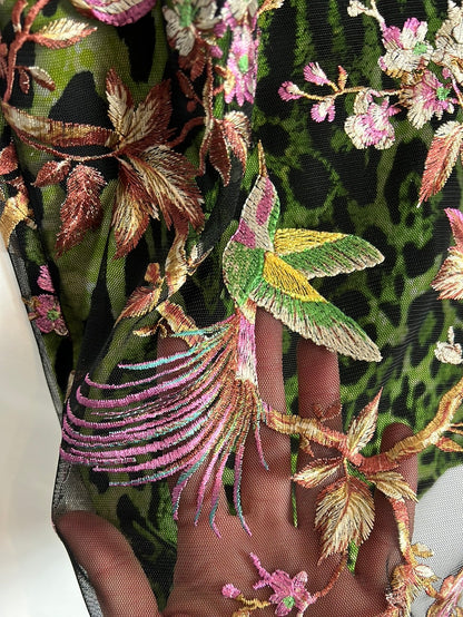 POETIC LICENSE. Embroidered tulle midi skirt. Size 36