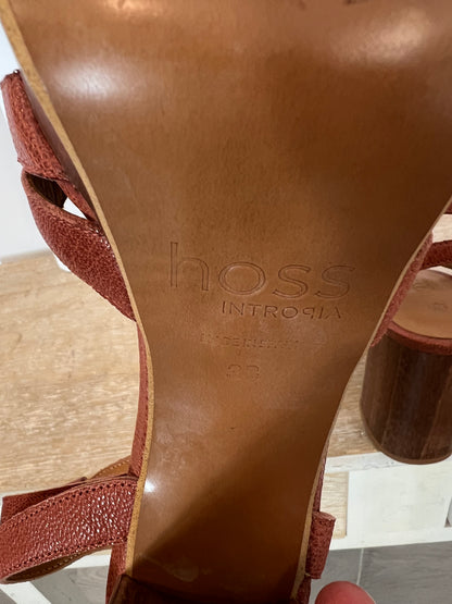 INTROPIA. Tile leather sandal size 38