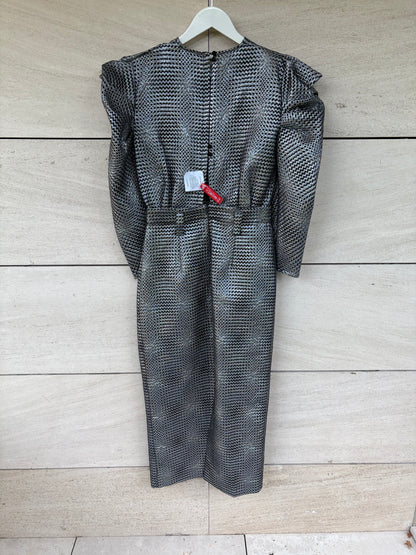 PANAMBI. Vestido estructura hilos