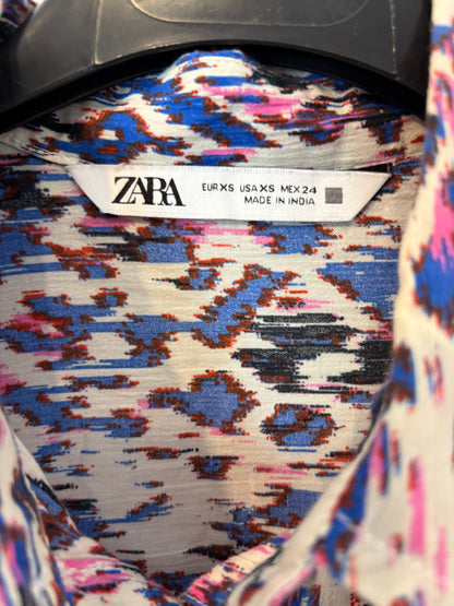 ZARA. Conjunto tie dye fluido