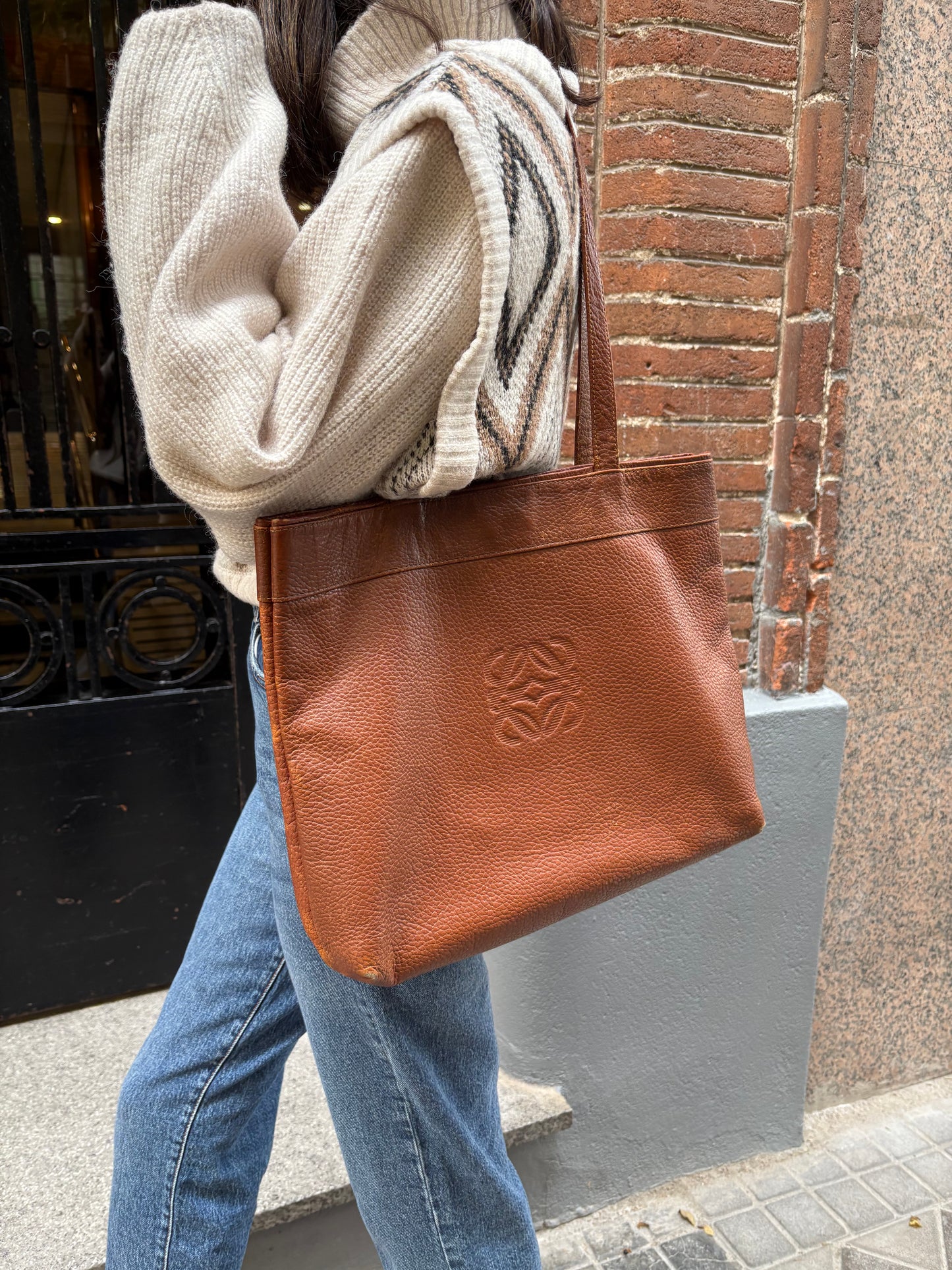 LOEWE. Bolso piel vintage