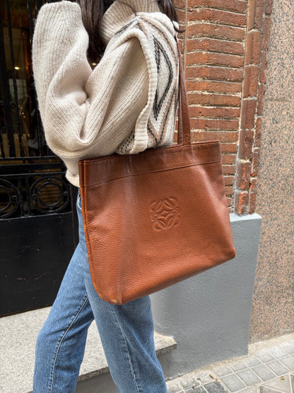 LOEWE. Bolso piel vintage