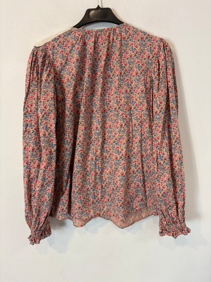 ZARA. Black stretch knit top. TL