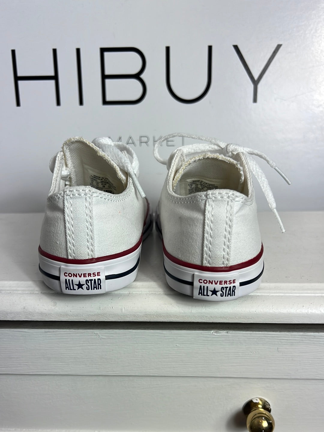 COVERSE. Zapatillas blancas cordones. T 26