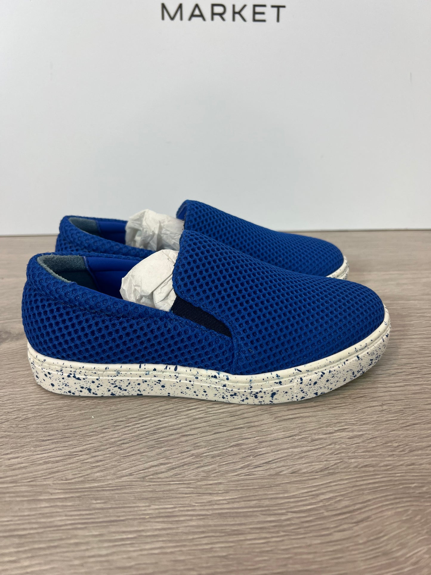 BONPOINT. Zapatilla niños textura azul klein. T 28