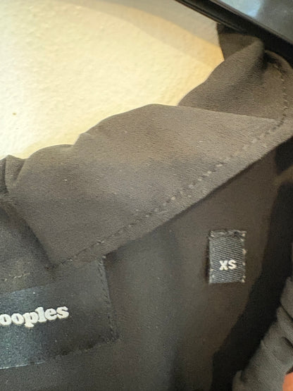 AMEÉ. Sleeveless fringed sweater S.(s)