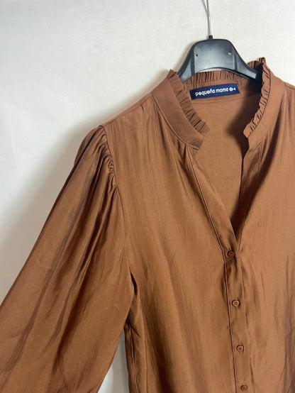 PEQUEÑA MOMA. Blusa marrón fluida cuello volante. T S
