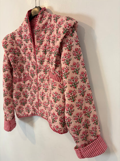 COOSY. Chaqueta estampada acolchada