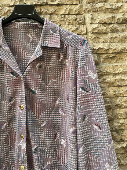 OTRAS. Blusa morada vintage T.u(m)