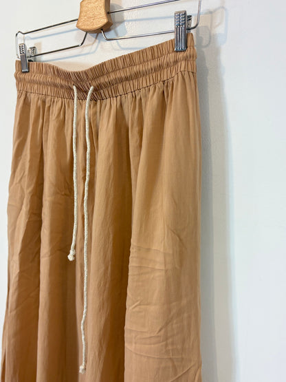 ZARA. Falda larga asimétrica. T M