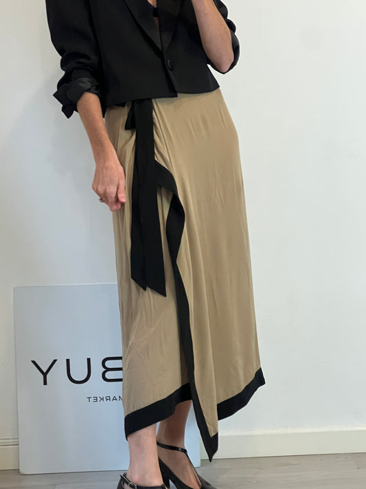 MASSIMO DUTTI. Falda midi fluida bicolor