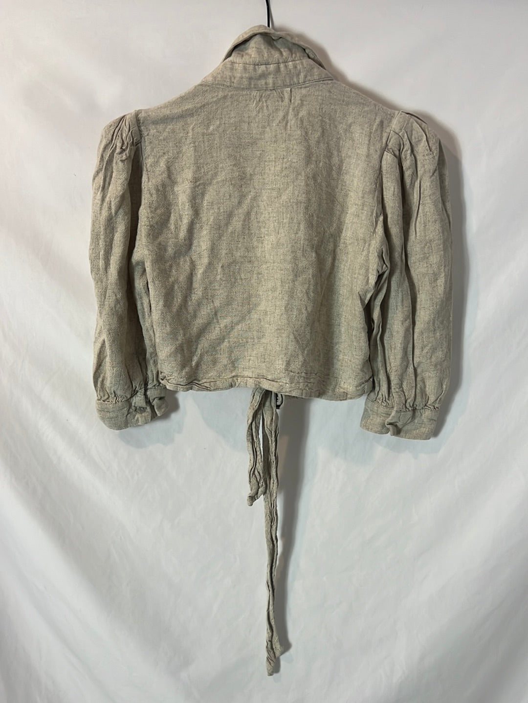 LEMALER. Linen crop blouse Ts