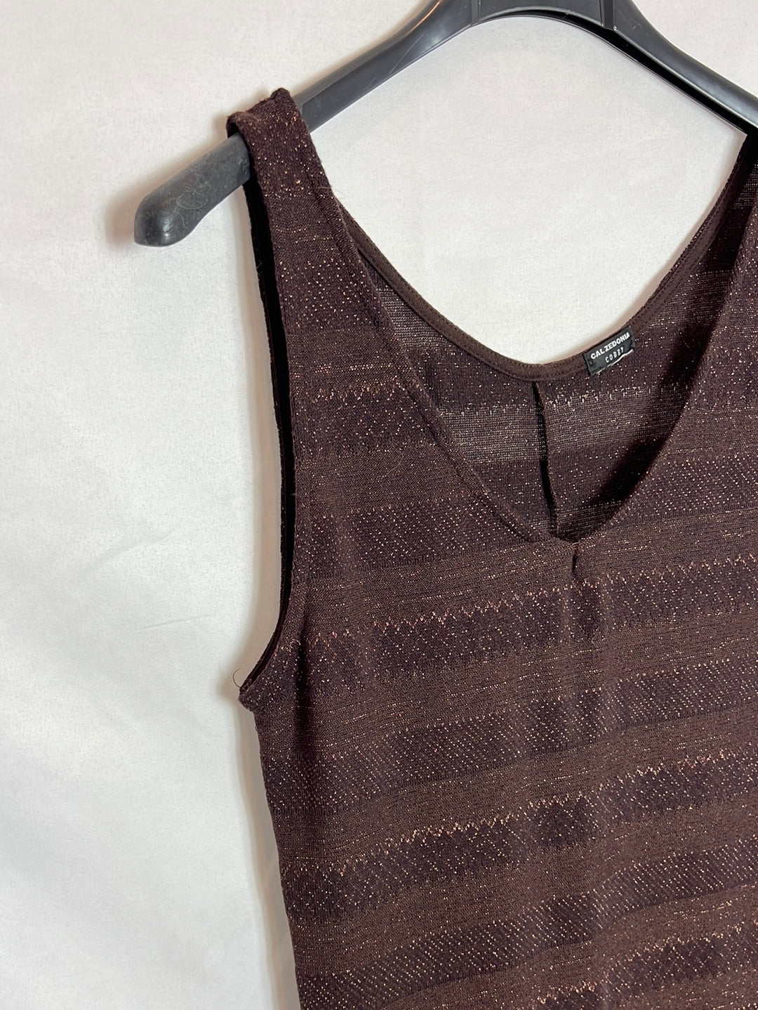 CALZEDONIA. Long brown dress with shiny threads. TS