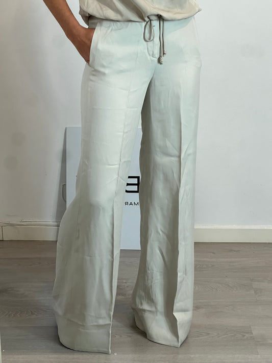 ZARA. Wide-leg pleated trousers Ts