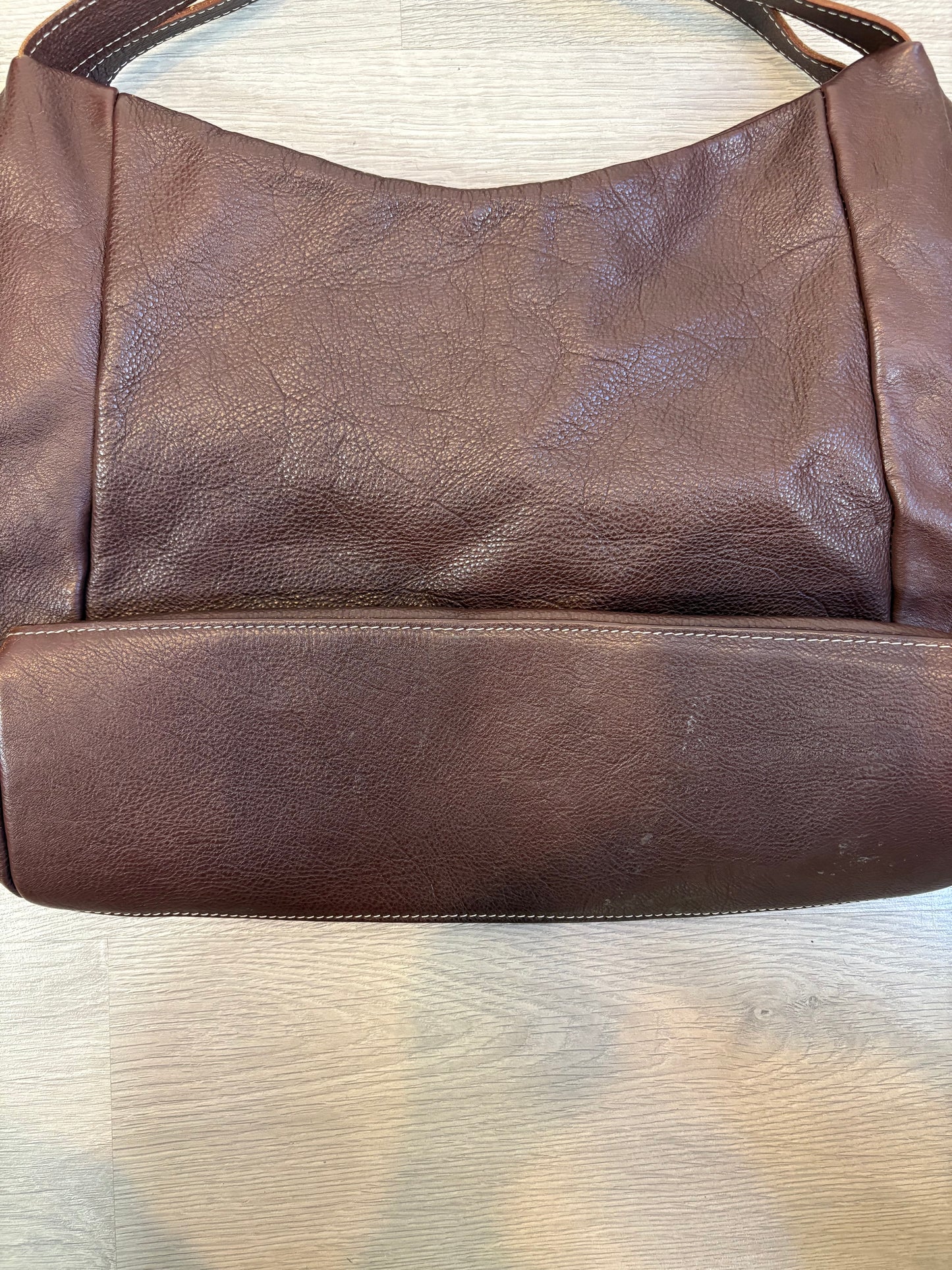 OTRAS. Bolso shopper marrón piel