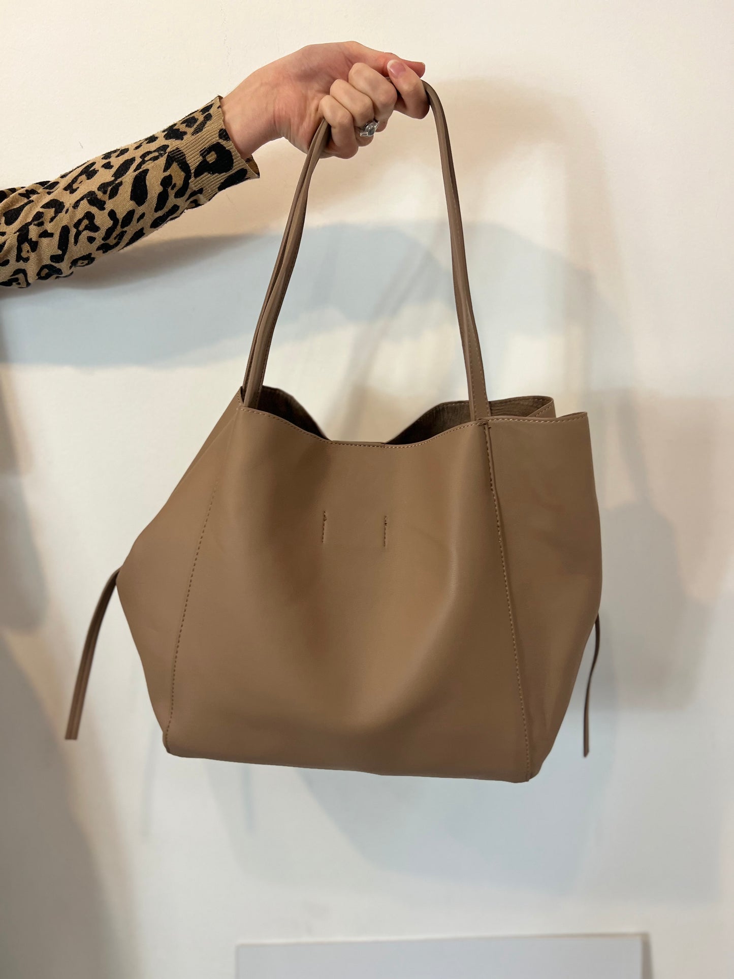 IMAN. White ribbed top Tm