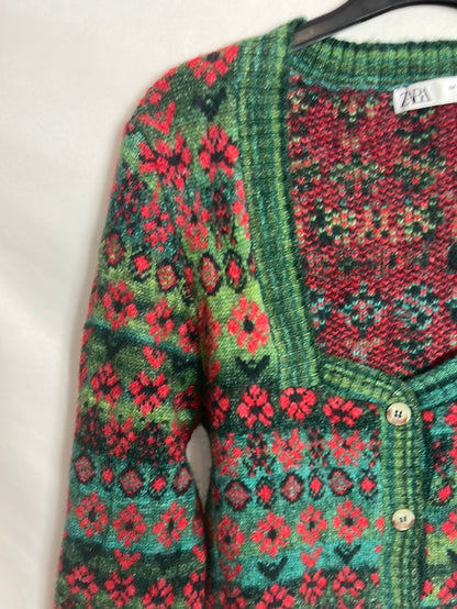 ZARA. Rebeca estampada detalle escote. T S