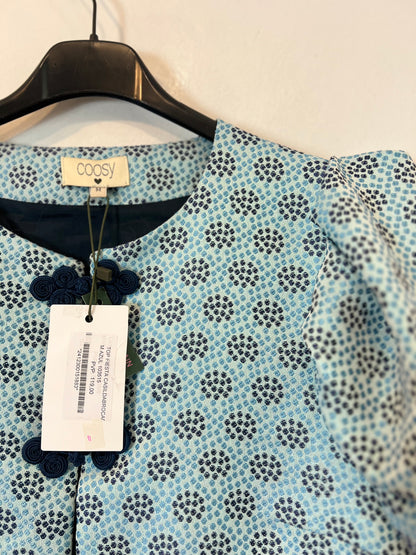 COOSY. Chaqueta azul bordada T.m
