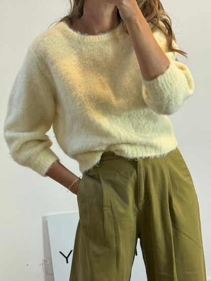 AMERICAN VINTAGE. Jersey amarillo pastel alpaca
