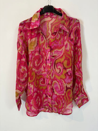 OTRAS. Blusa fluida estampado rosas. T S