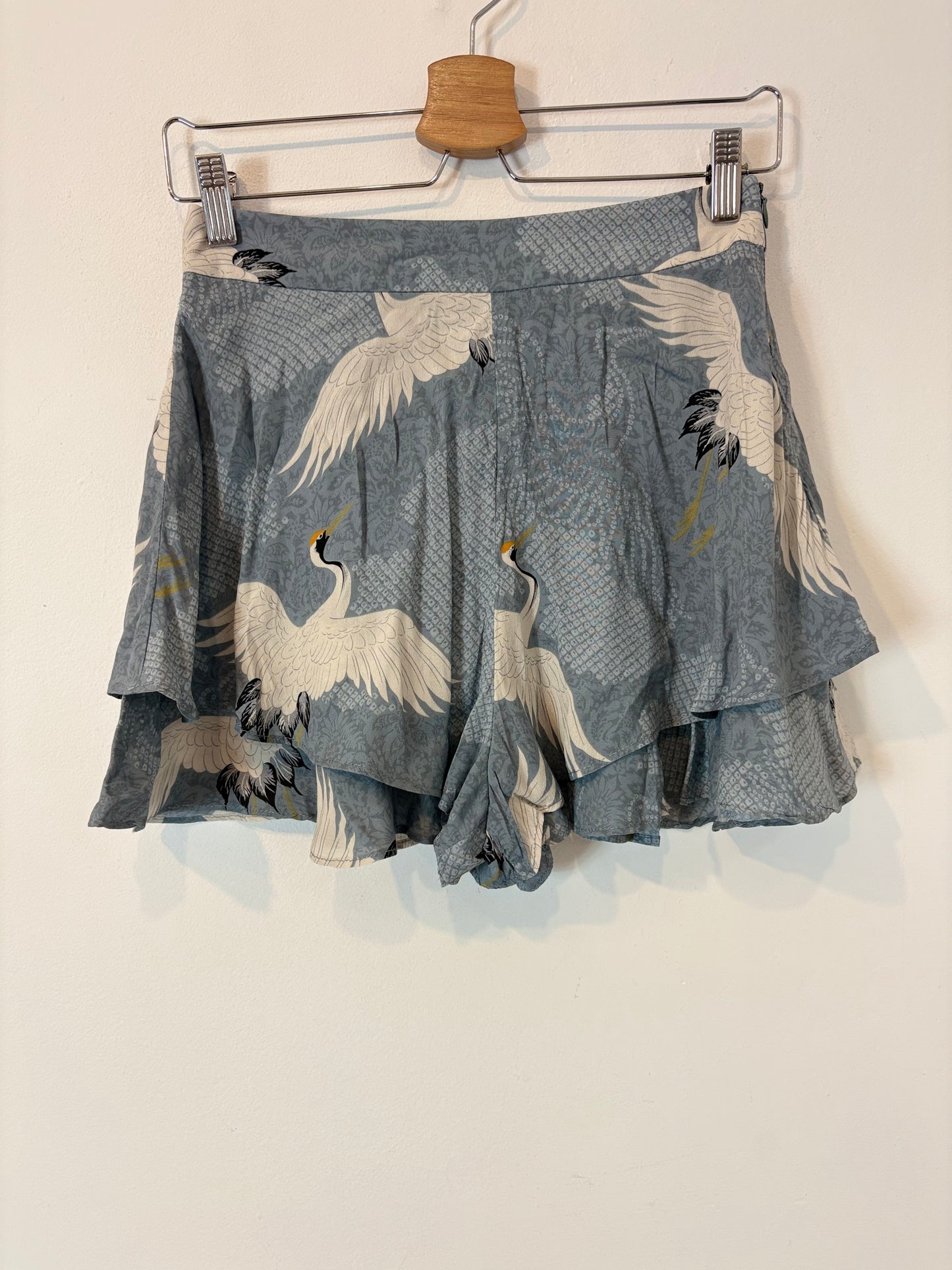 ZARA. Blue Ts bird pants