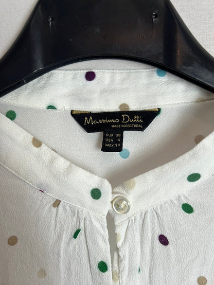 MASSIMO DUTTI . Blusa blanca topitos colores. T 38