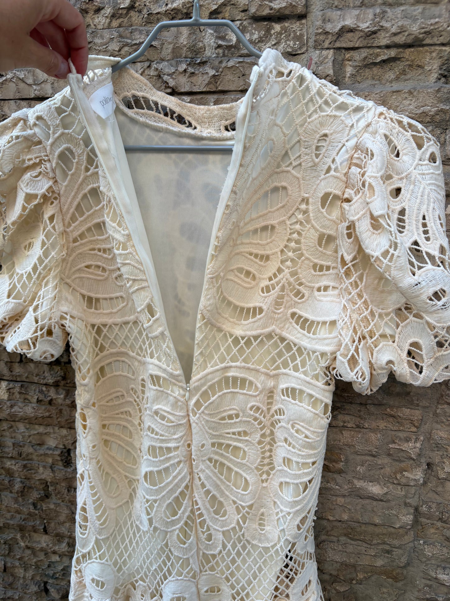 ZARA. Beige flowing blouse. Size M