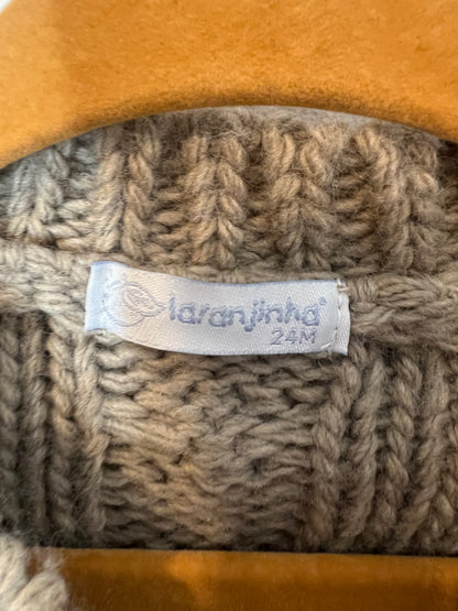 LARANJINHA. Chaleco beige ochos T.24 meses