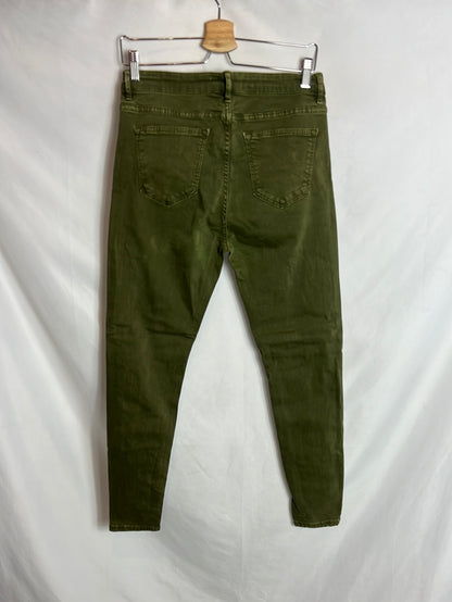 ZARA. Green stretch skinny denim. Size 42