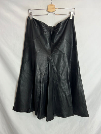 NICOLEFARHI. Stitched leather midi skirt. Size 42