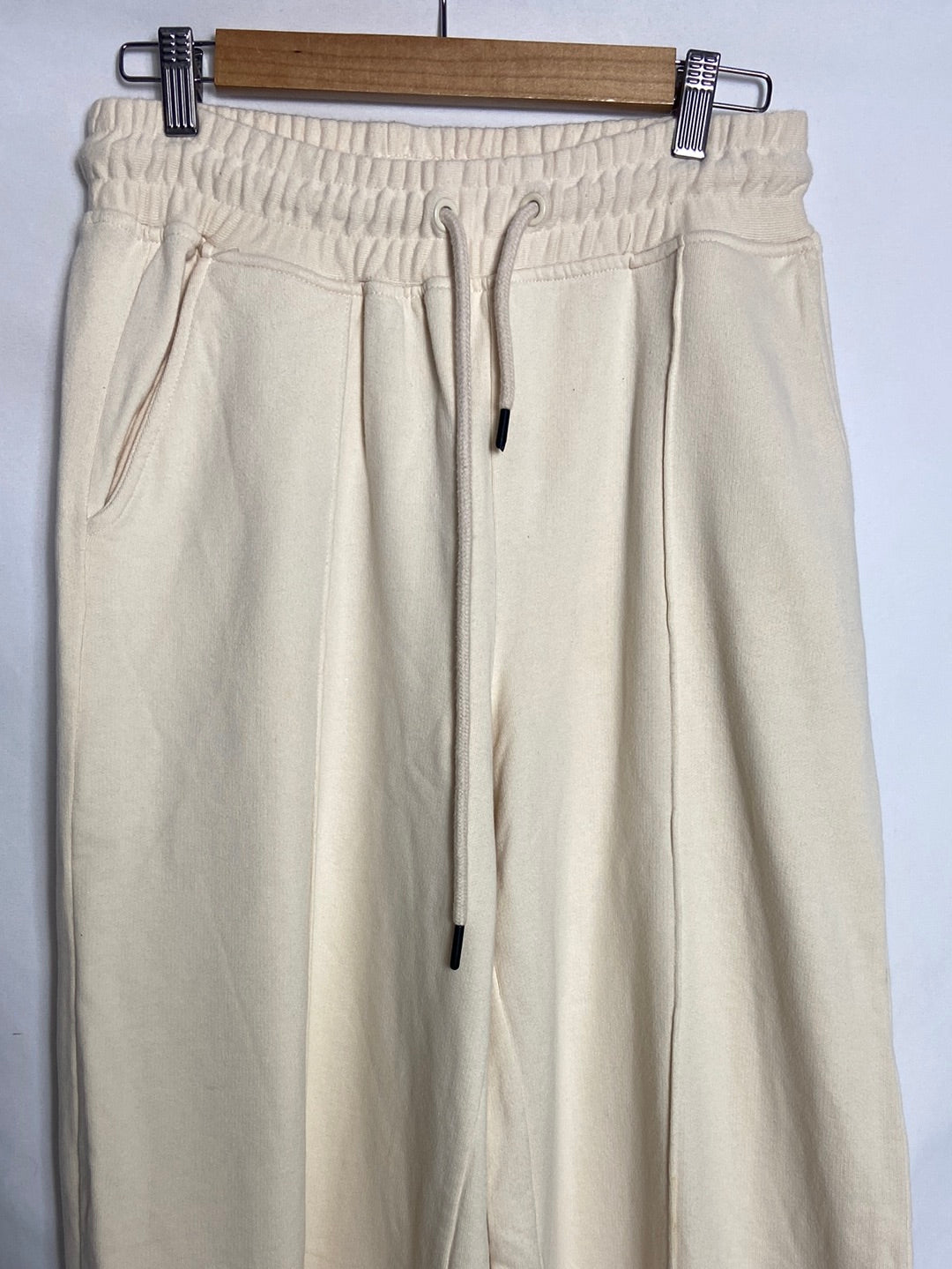 BERSHKA. Wide-leg plush trousers. TM
