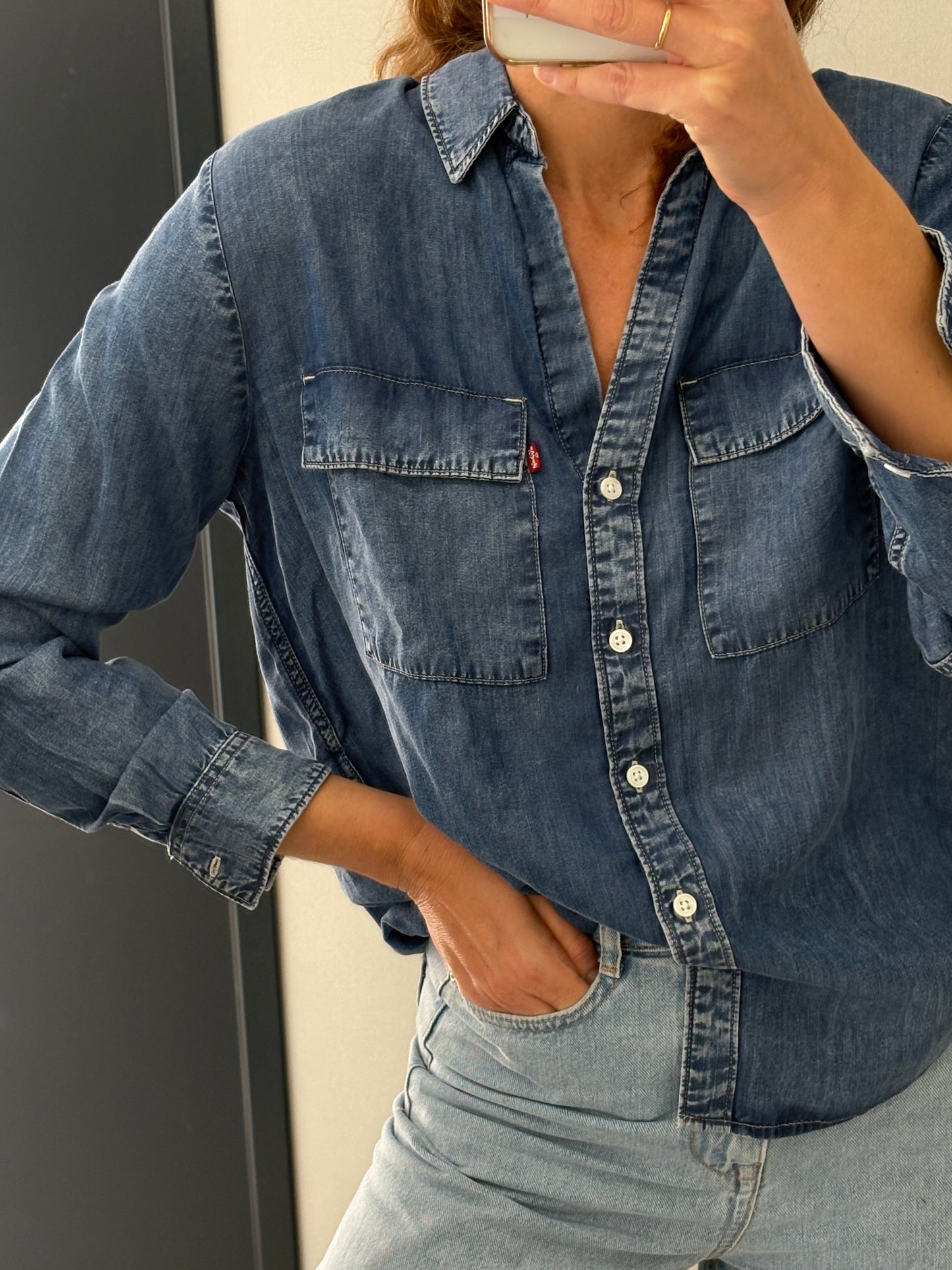 LEVI´S. Camisa denim fluida