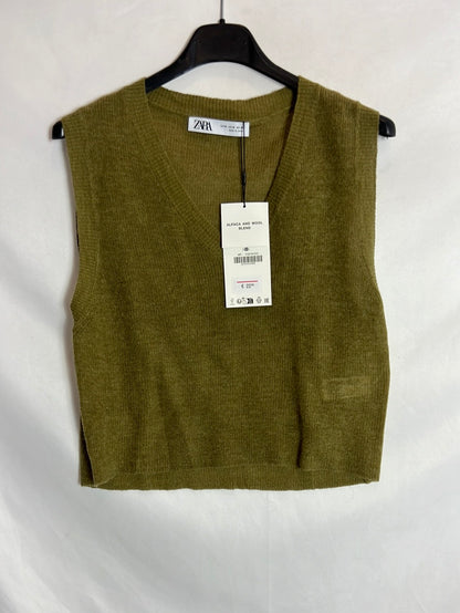 ZARA. Jersey sin mangas lana verde. T M