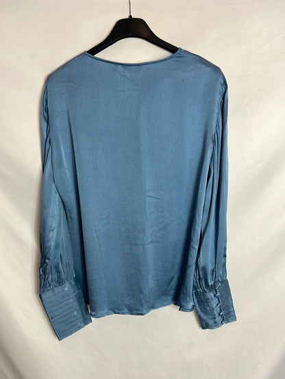 MASSIMO DUTTI. Blusa azul satinada pulís. T 40 (Tara)