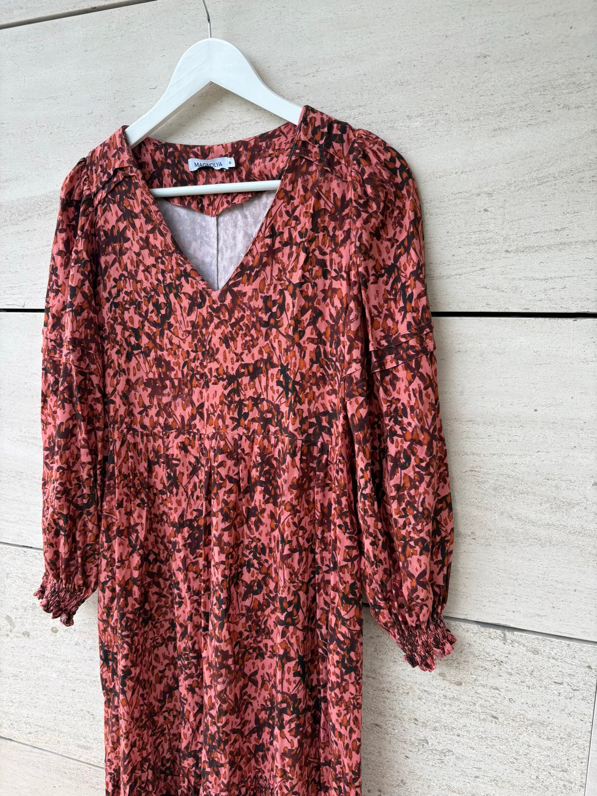 MAGNOLYA. Vestido midi estampado bolsillos