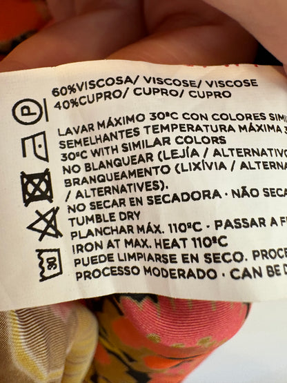 EL CORTE INGLÉS. Total look fluido estampado. T M