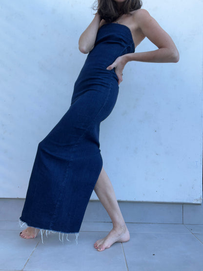ZARA. Vestido denim palabra de honor