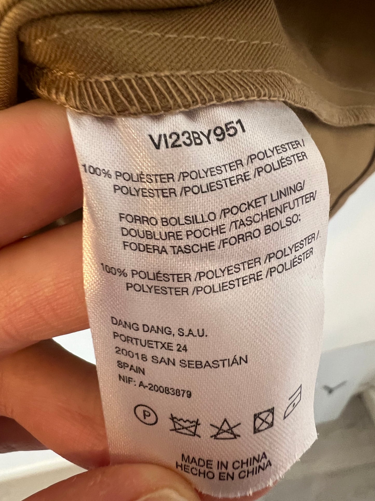 INDI&COLD. Chaqueta camel efecto gabardina. TS/M