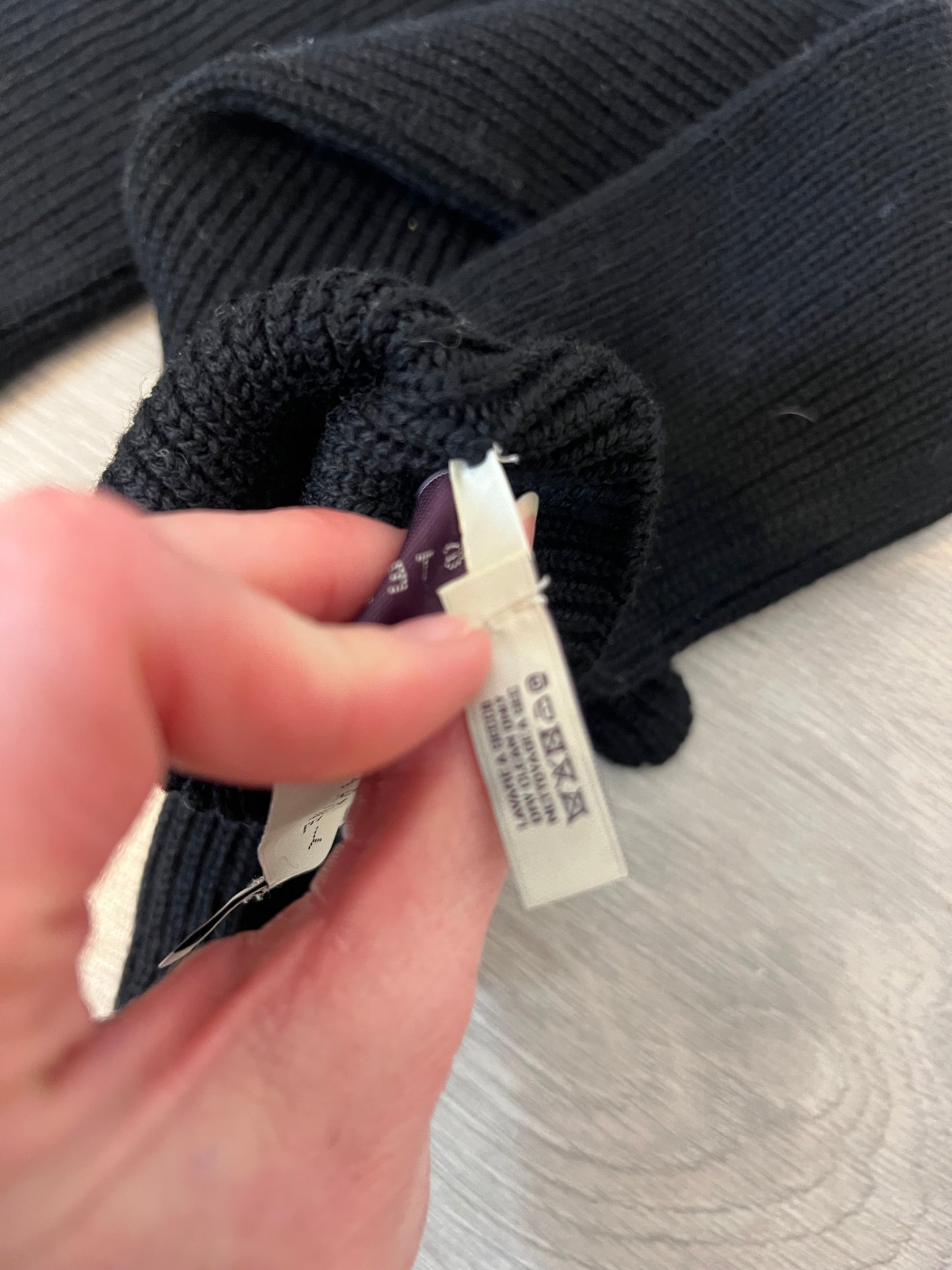 STELLA McCARTNEY. Guantes negro punto