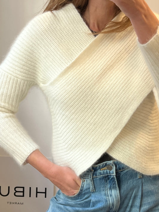 MAJE. Jersey claro angora escote cruzado. T 1(S)