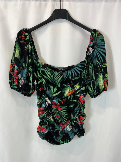 BOROTHY PERKINS. Tropical print stretch top. TS/M