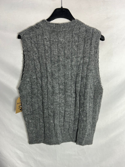 NEW COLLECTION . Jersey sin mangas gris ochos T.u (M)