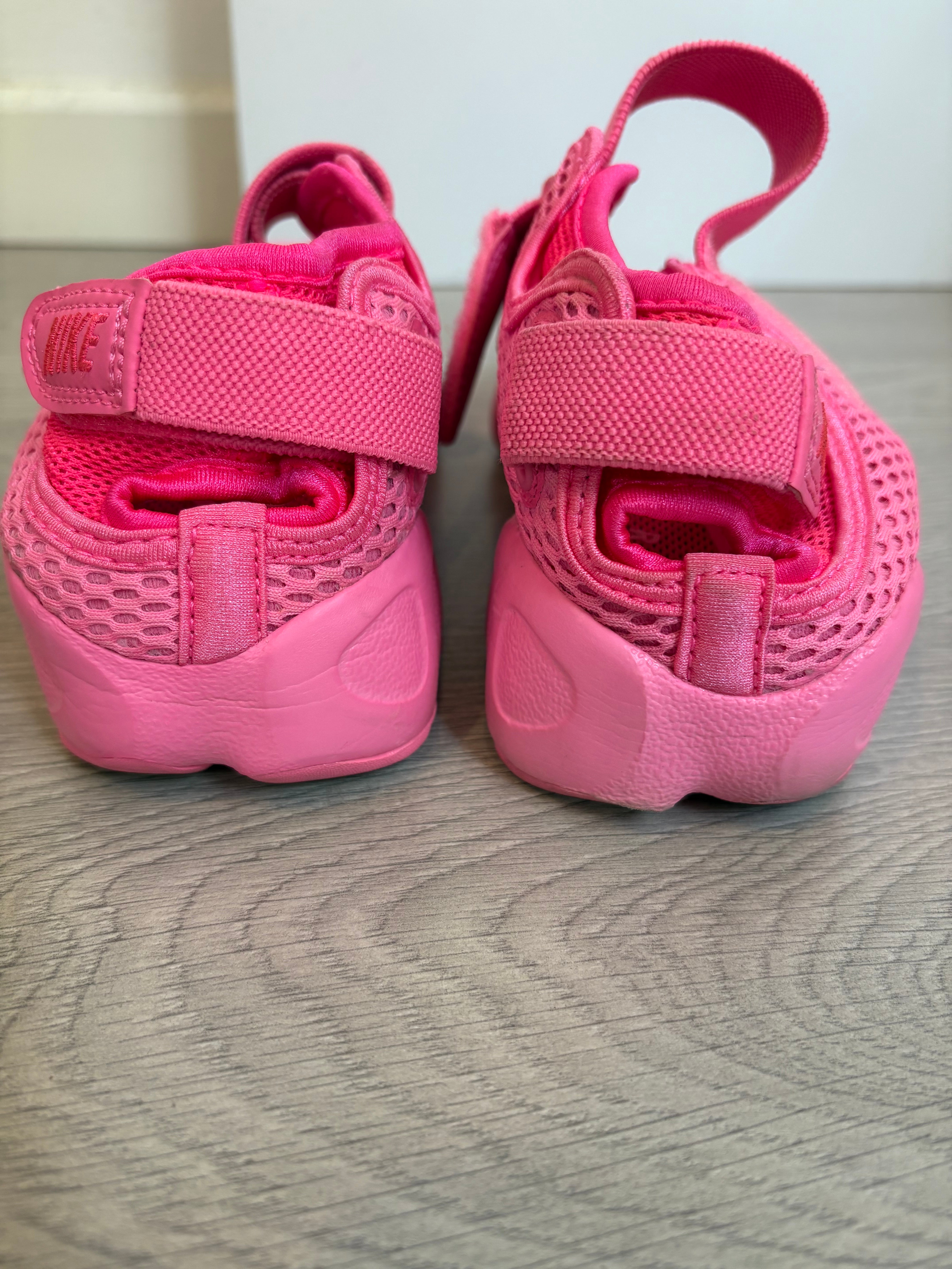 nike rift infant pink