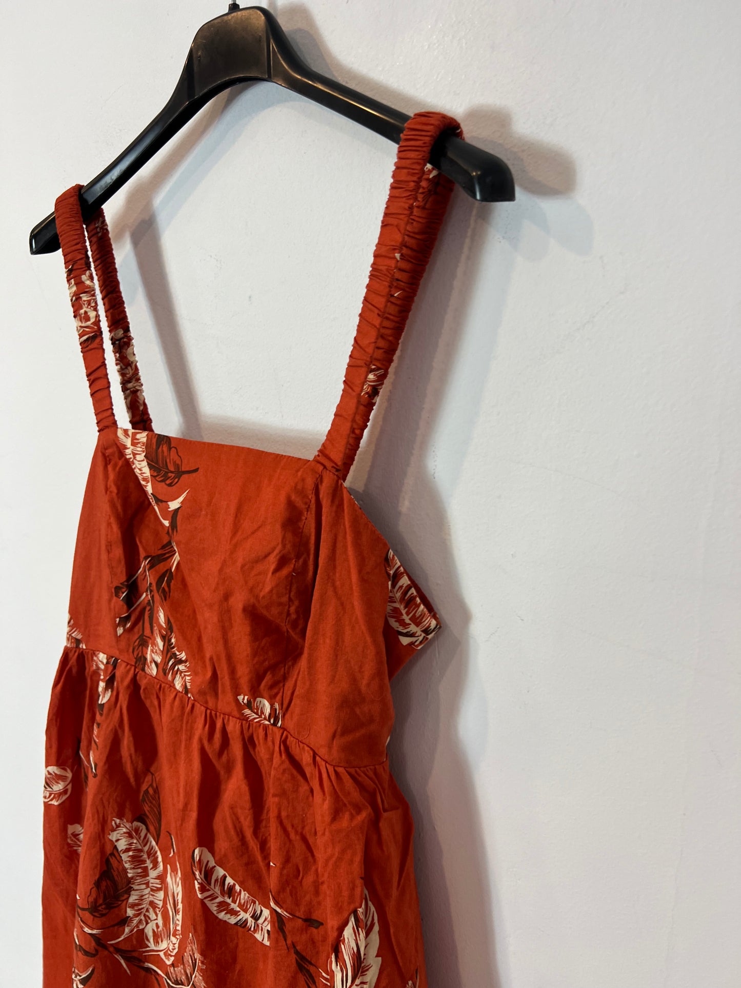 MANGO. Vestido corto hojas T.s