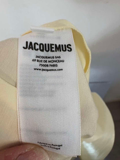 JACQUEMUS. Vestido midi coctel