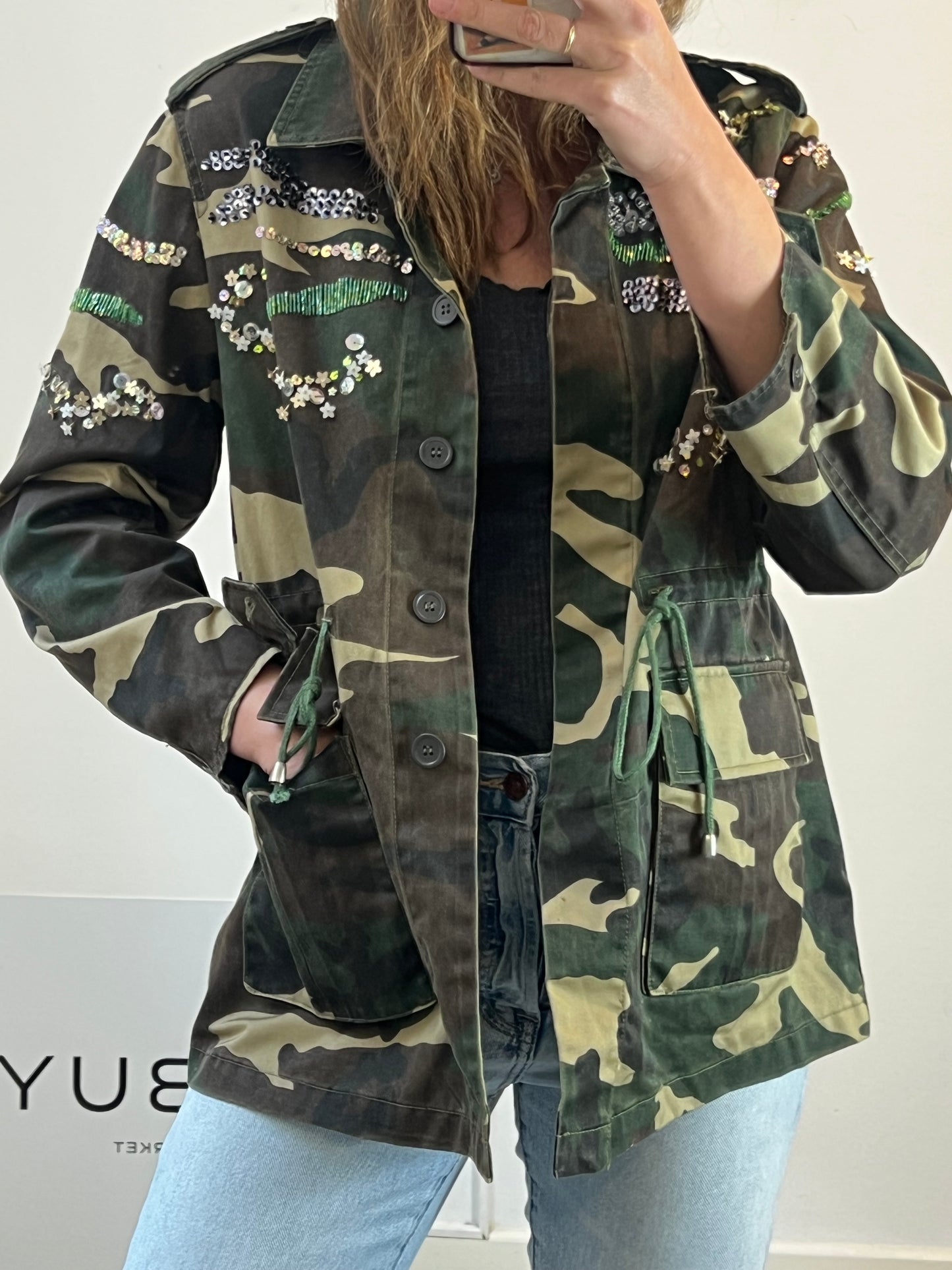 BDBA. Cazadora camuflaje lentejuelas T.38